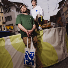 Lade das Bild in den Galerie-Viewer, Diverse Stofftaschen 2025
