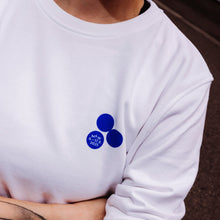 Lade das Bild in den Galerie-Viewer, Sweater Weiss (Unisex) 2025
