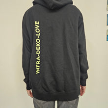 Lade das Bild in den Galerie-Viewer, MFW-Crew-Hoodies
